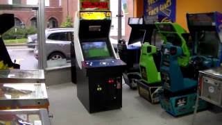 Golden Tee Complete Arcade Game - Cabinet, Artwork, "update" information