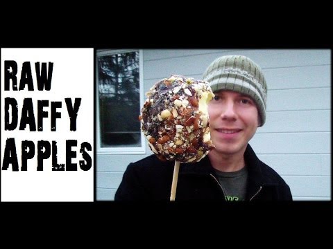 Raw Daffy Apples: The Rawr Version of Taffy Apples. No Blender Needed!