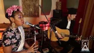 TownFuturist:Intimate Sessions-Deja Bryson "I Want U"