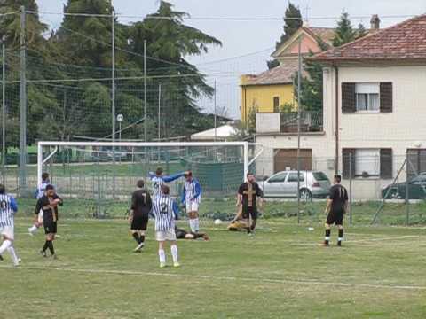 Canonica - BELLARIVA 1-4 (Enea Bartoli sblocca la partita al 14' st su angolo di Paglia)