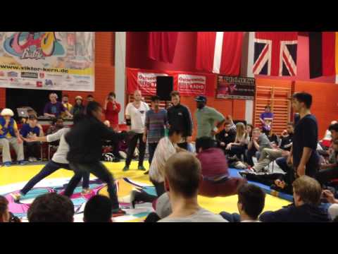 Cri6 @ MV Battle 2013