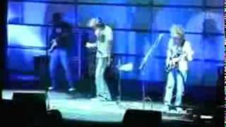 Incubus - Priceless (Live @ Sony Music Studios &quot;Secret Show&quot; LA 2004)