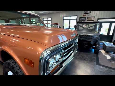 1972 GMC Suburban K2500 Custom Deluxe 4×4