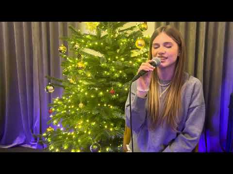 Kornelia Sadowska "Have yourself a little mary christmas" cover