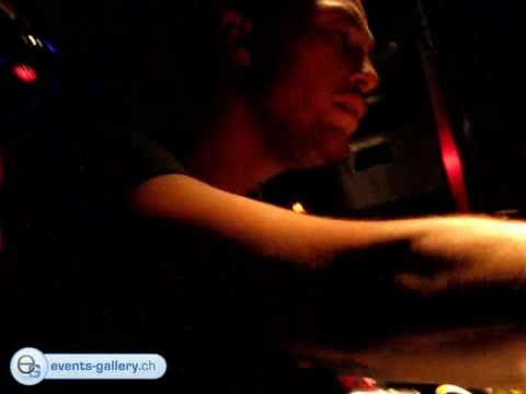 Norman Doray playing "Lady in the Air" @  Mad Club, Lausanne (Switzerland) 13.11.2010