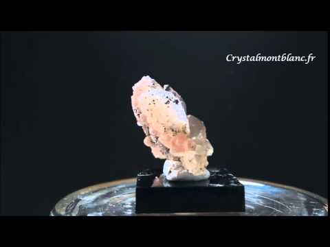 pink fluorite, adularia, quartz N°3