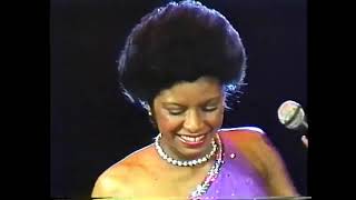 Download lagu Natalie Cole This Will Be An Everlasting Love Grammy 1976 Live mp3