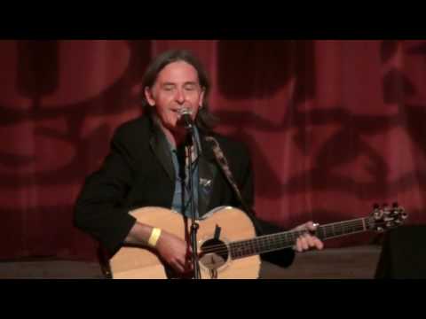 Dougie MacLean.This Love Will Carry