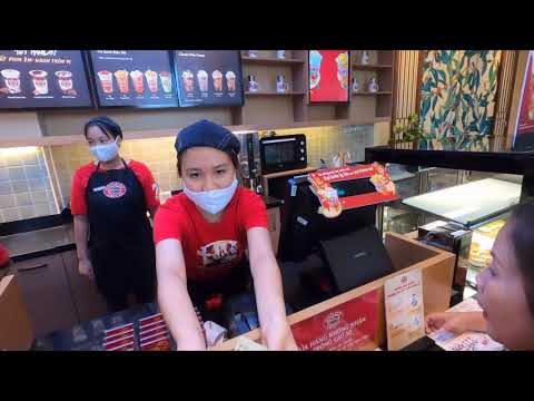 Baixe n+1 café no Highlands Coffee