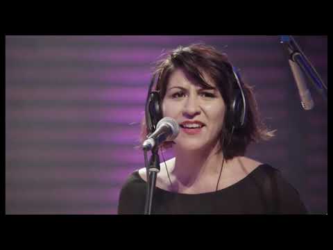 Las Taradas - No me entiendes - Encuentro en la cúpula