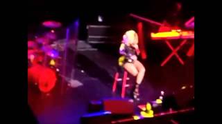 Tamar Braxton - &quot;Stay &amp; Fight&quot;, &quot;Prettiest Girl&quot; &amp; White Candle (Live in Chicago) -Made To Love Tour