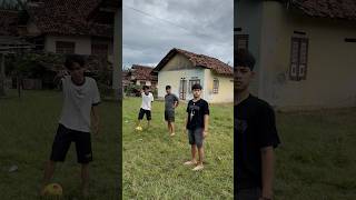 Download lagu You guys don't play football like this either, you can't go home late when you play football #sho... mp3 Download lagu You guys don't play football like this either, you can't go home late when you play football #sho... mp3