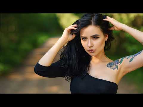 Tom Berx & Nev Hertz - Ephemeral