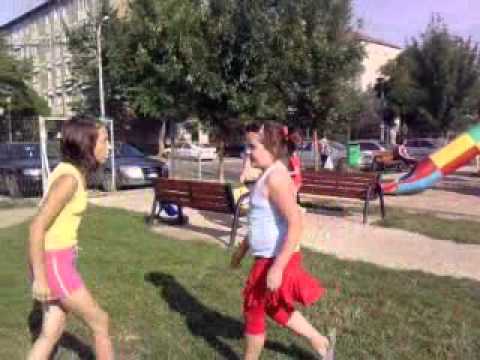 batausele din nufaru [antonela vs viviana]