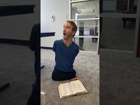 That time I accidentally locked myself in my office #nickvujicic #limblesspreacher #hope #christian