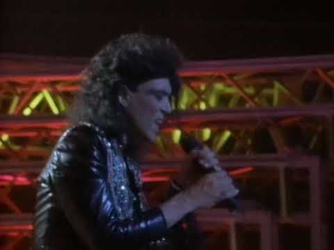 Ratt - You're In Love (Official Music Video)