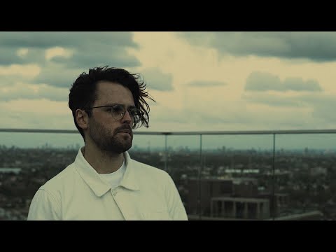 Scott Quinn - Holding On To Letting Go (Official Video)