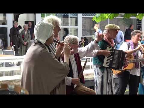 Optreden Onstuimig Schuim & Vrijstatig Volkje / Maritiem Festival in het Zuiderzeemuseum (2023)