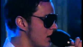 Plastilina Mosh - Mr. P Mosh (En vivo programa otro rollo)