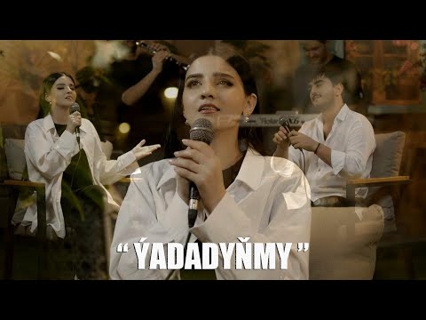 Gülälek Gulmyradowa ft Röwşen - Ýadadyňmy  4k  akustik 2023