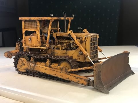 AMT Construction Bulldozer CAT D8H