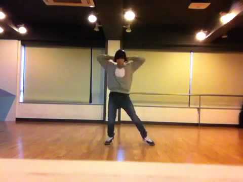 [Twitvid]111004 Hyunseung B2ST Dance Practice