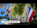 Waarom hangen mensen de vlag ondersteboven?