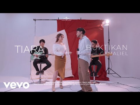 Tiara Andini - Buktikan (Live Special Anniversary) ft. gamaliél