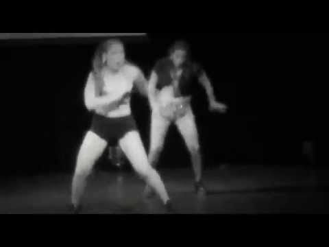 Johnny Roxx ft Melloquence / Equilibra