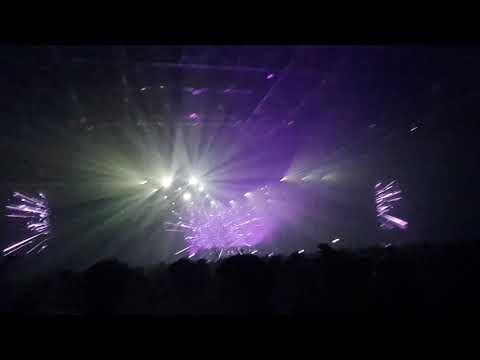 Tiësto, J. Blue & R. Ora x C. Harris - Mashup LIVE