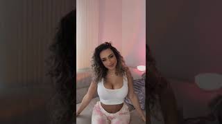 Are my b?bs too big ? #shorts #tiktok