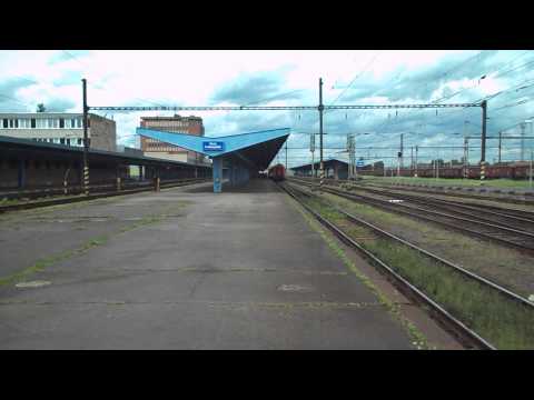 Příjezd vlaku R 758 (ČD 362.052) - Cheb, 15. 6. 2013