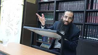 21 במאי 2024 (רדיו כל האמת) - התמונה מוצגת ישירות מתוך אתר האינטרנט יוטיוב. זכויות היוצרים בתמונה שייכות ליוצרה. קישור קרדיט למקור התוכן נמצא בתוך דף הסרטון
