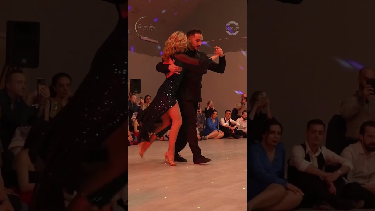 Video thumbnail for Francesca Aracri & Mert Moran – Fast Feet, Playful Heart