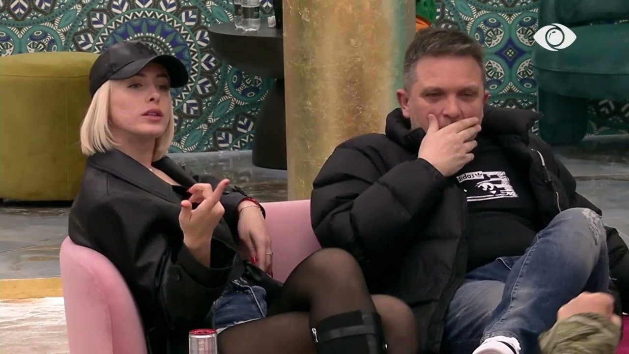 “Turp t’i vijë…”/ Ilnisa dhe Juli bisedojnë për Eglën