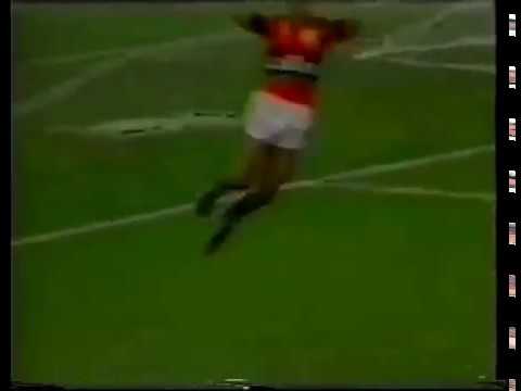 Bebeto (Flamengo) - 20/04/1984 - Santos 0x5 Flamengo - 1 gol