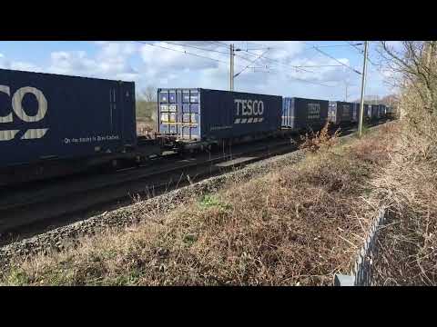 66091 working 4E49 Daventry Drs (Tesco) to Doncaster iport