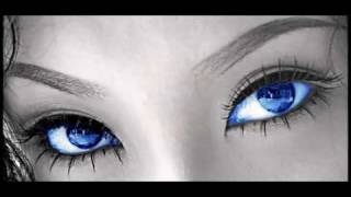 I love blue eyes...