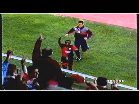 CAGLIARI-REGGIANA 3-0 ( D.Valdes show: 3 reti!)  (serieA 1993/'94)