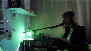 Flee! by LoneLady - home studio live performance 2020