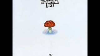 Deadbeats featuring Isi Samuel - Pick Me Up