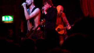 No Banjo/The Cartoon Thieves - "Devil with Blue Suede Shoes" at the Roisin Dubh in Galway