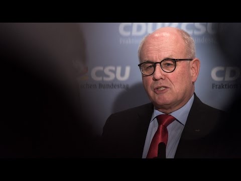 Kauder: Nachfragen bei BAMF-Chef Weise