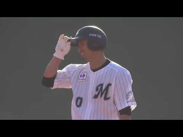 【3回裏】ついに並んだ!! マリーンズ・荻野貴司 リーグトップタイとなる24盗塁!! 2021年10月30日 千葉ロッテマリーンズ 対 北海道日本ハムファイターズ