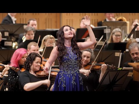 Magda’s aria "Chi il bel sogno di Doretta" La Rondine - Puccini - Julia Muzychenko-Greenhalgh.