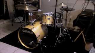 Video thumbnail for Studio Projects B3 / Drum Overheads Demo by 6400