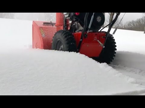 A Closer look - ARIENS Snow Blower!