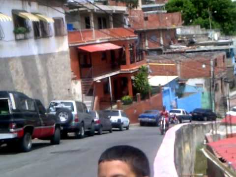 Moto Pirueta En negro primero