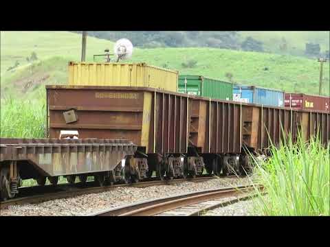 Trem de carga geral prefixo KRC 1111 chegando no Pátio de Fernandes Pinheiro