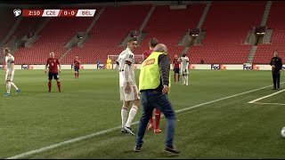 Ehrenlos wer lacht | DAZN